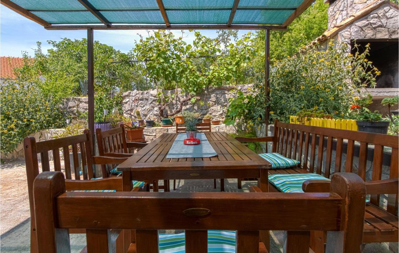 Awesome Home In Zaglav With Wifi ภายนอก รูปภาพ
